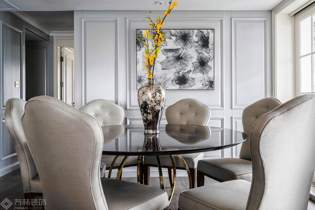 美式风格 164平美式空间感才更符合“家”的想象-餐厅